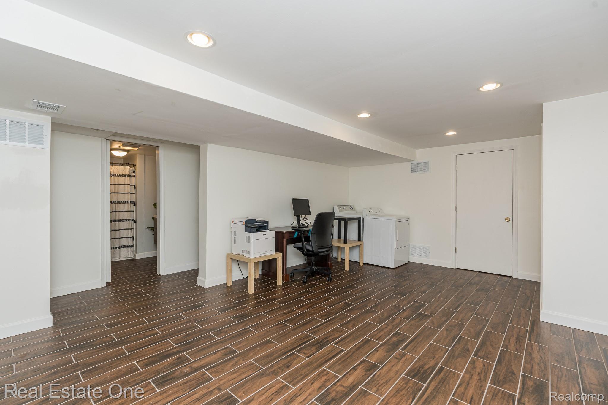 3268 Warick Road Royal Oak, MI 48073 - Photo 32 of 40 Fully finished Basement with tile. Great space for a Huge Rec Room , office, workout area, playroom the possibilities are endless!