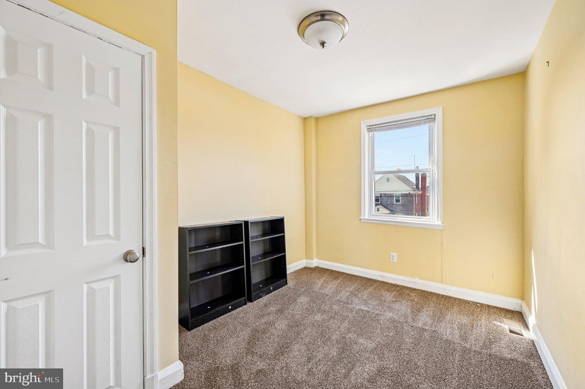 1625 Ralworth Road Baltimore, MD 21218 - Photo 11 of 30