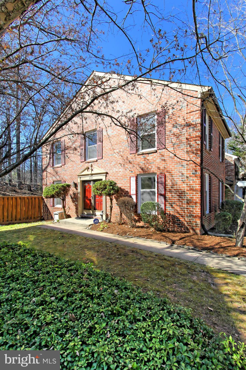 6262 Rathlin Drive Springfield, VA 22152 - Photo 1 of 28 Exterior (Front)