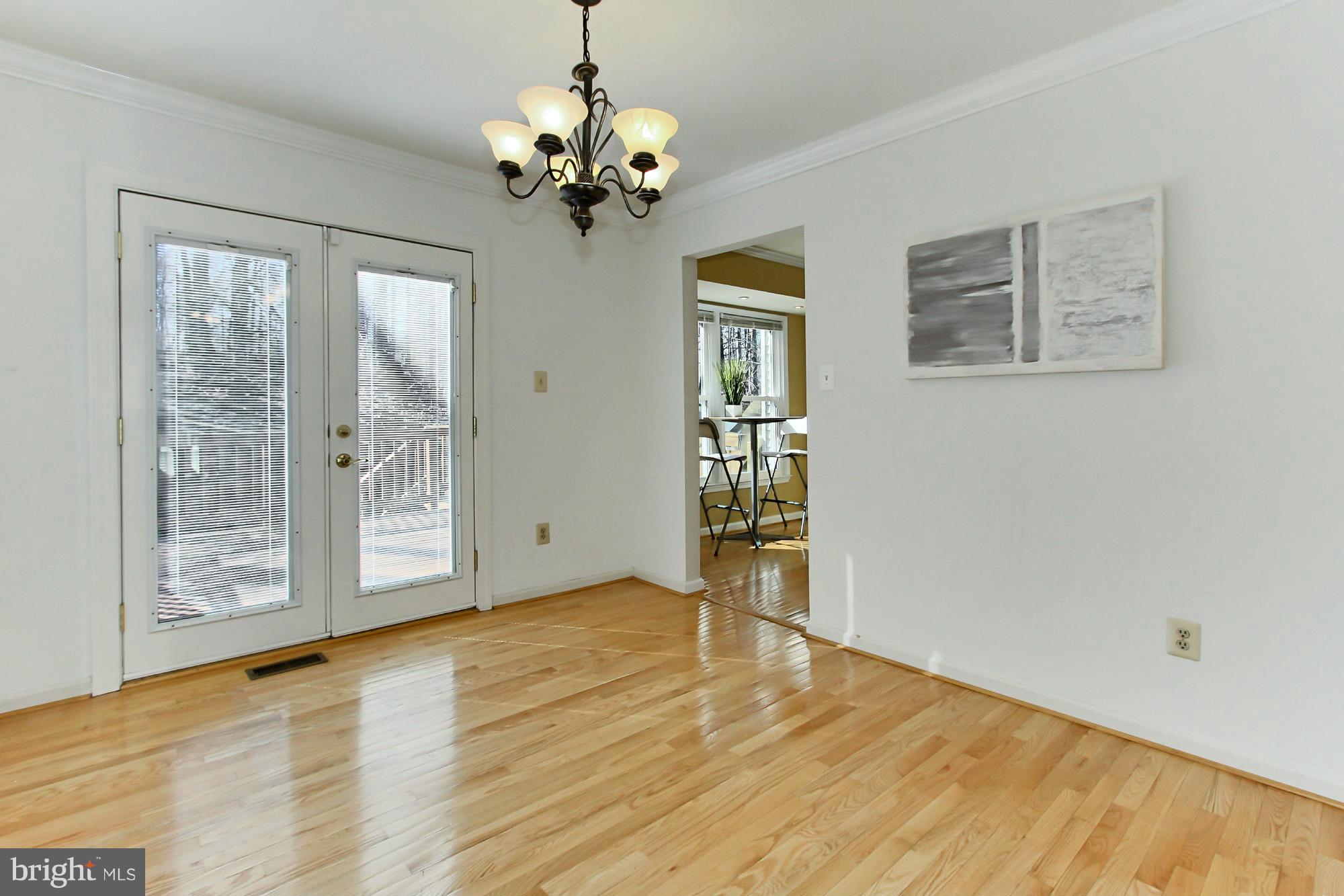 6262 Rathlin Drive Springfield, VA 22152 - Photo 13 of 28 Dining Room