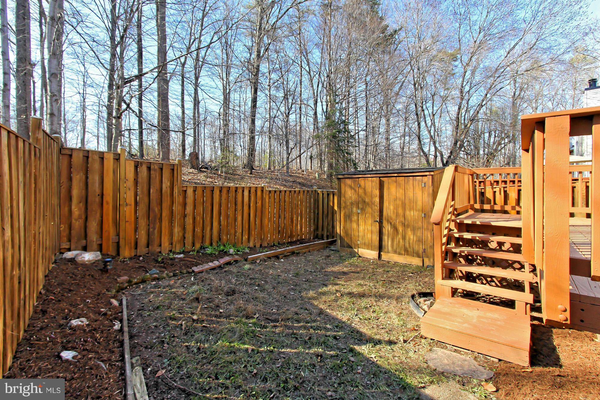 6262 Rathlin Drive Springfield, VA 22152 - Photo 25 of 28 Exterior (Rear)