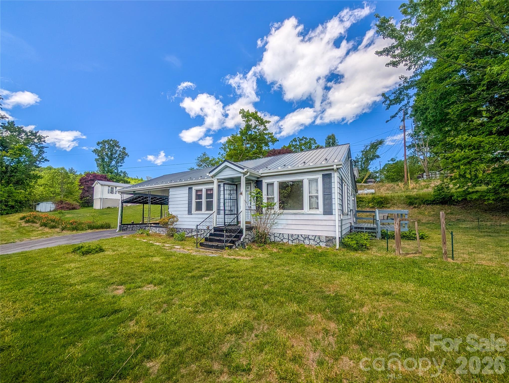 97 Tom Sparks Road Spruce Pine, NC 28777 - Photo 39 of 40