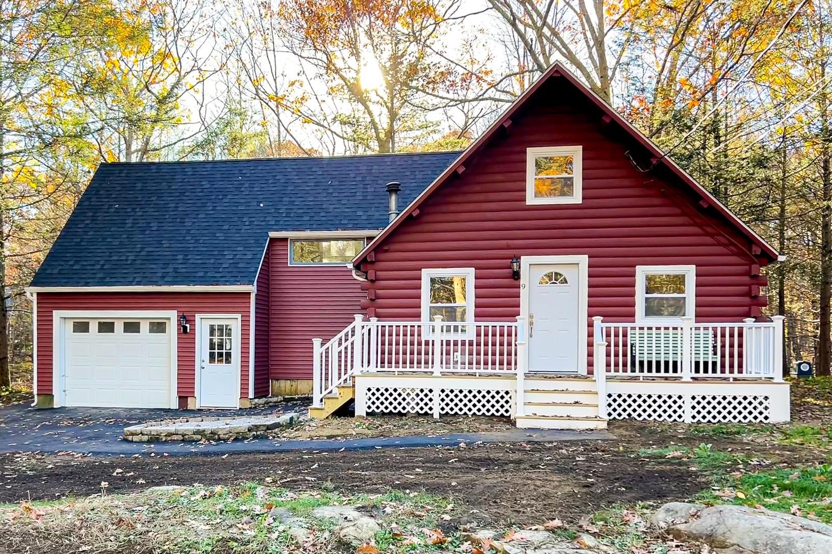 9 County Road York, ME 03902 - Photo 1 of 35