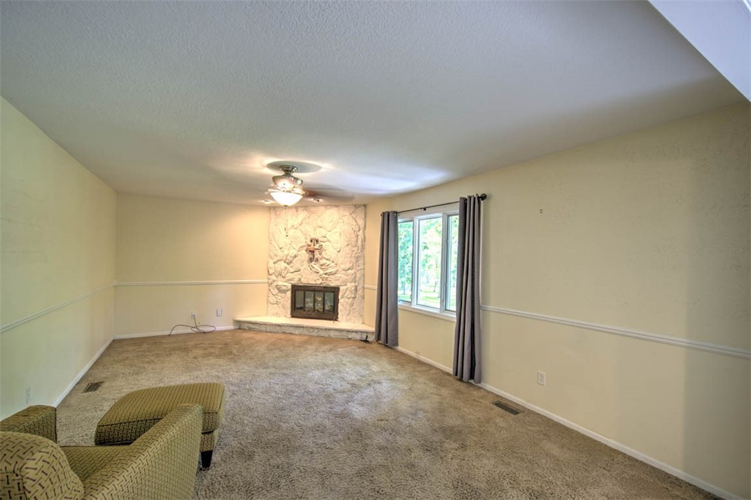 4564 Havenwood Drive Decatur, IL 62526 - Photo 12 of 40
