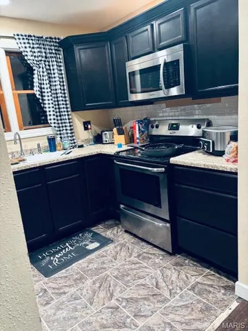 $398,000 | 413 Dustin Court, Bonne Terre, MO 63628