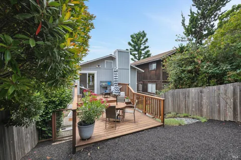 $1,189,000 | 297 Shoreline Highway, Mill Valley, CA 94941