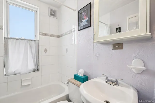 $399,500 | 306 Collyer Street, Longmont, CO 80501