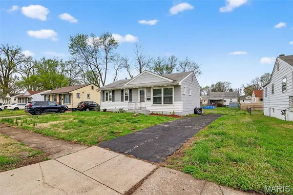 $99,900 | 6845 Frostview Lane, Berkeley, MO 63134
