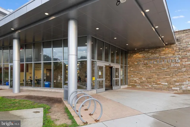 $225,000 | 18503 Boysenberry Drive, Unit 12888, Gaithersburg, MD 20879