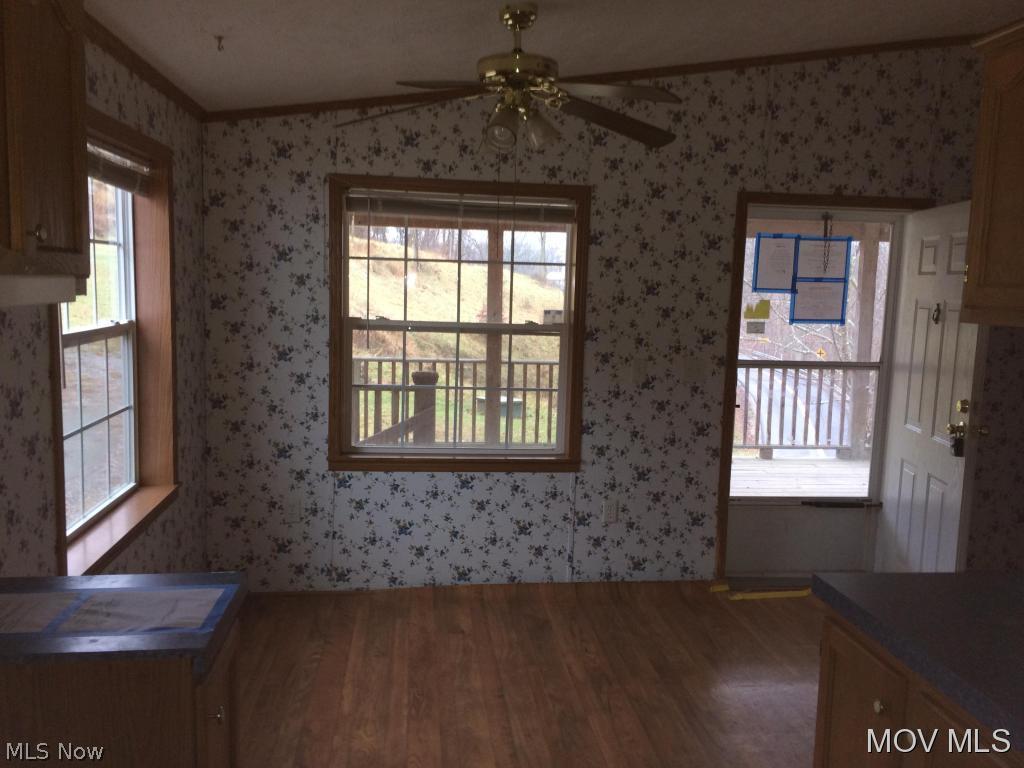 260 A Arvilla Road St. Marys, WV 26170 - Photo 3 of 14 Kitchen/Breakfast Nook