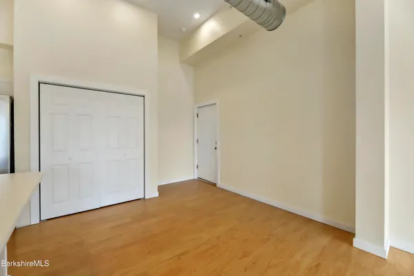 $1,950 | 49 Park Street, Unit 2, Adams, MA 01220