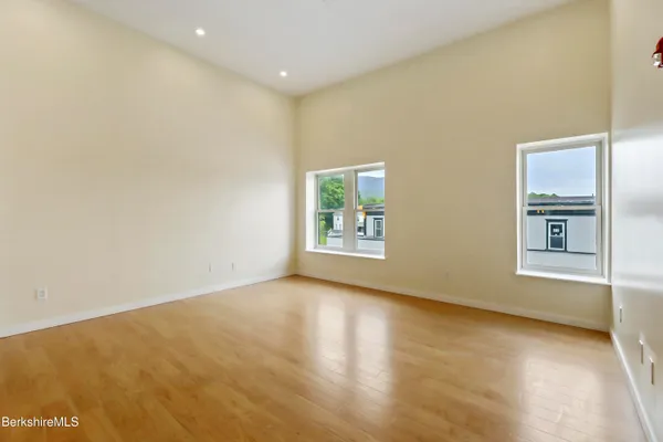 $1,950 | 49 Park Street, Unit 2, Adams, MA 01220