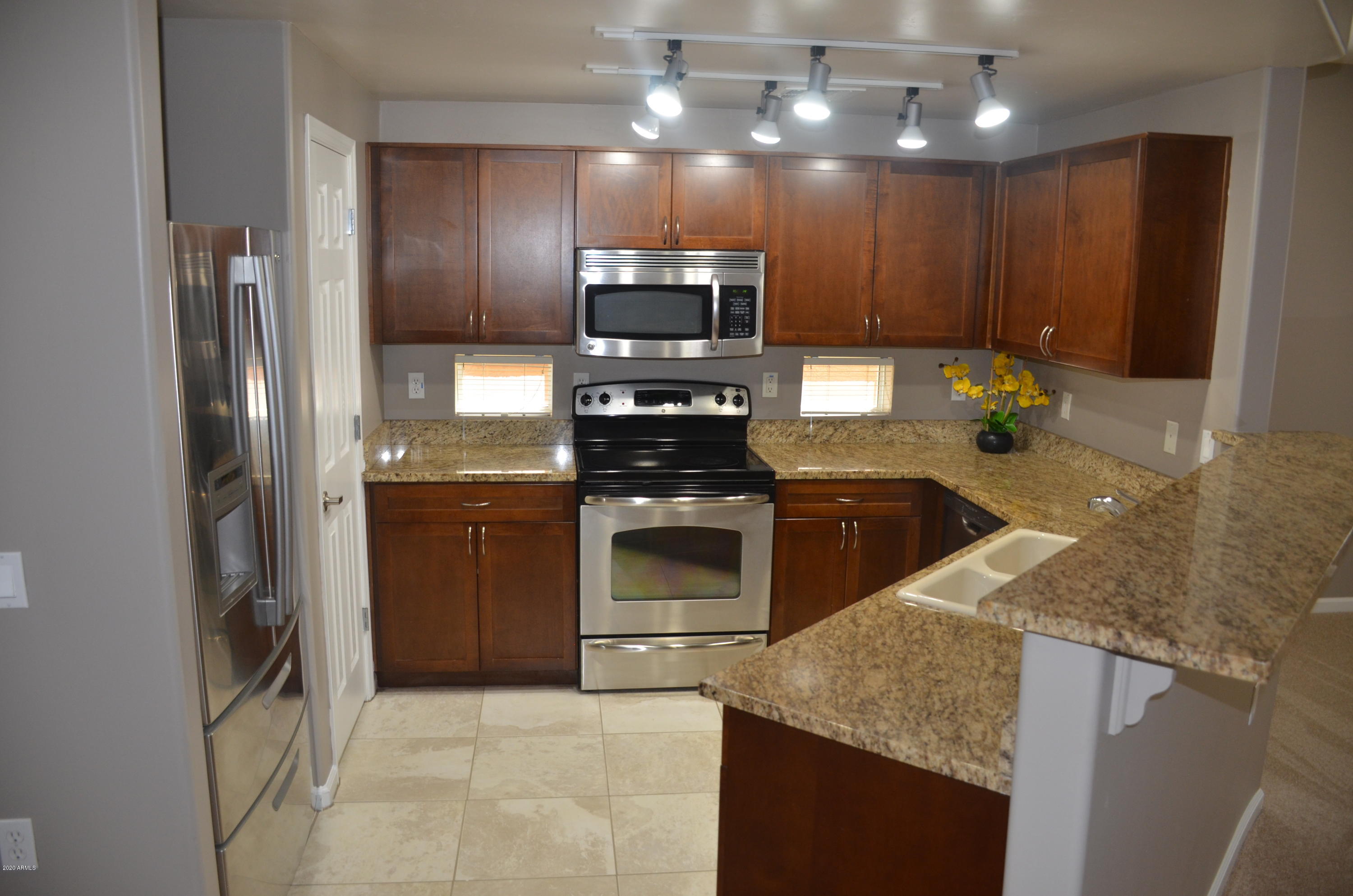 1920 East Bell Road, Unit 1124 Phoenix, AZ 85022 - Photo 5 of 37 DSC_7799