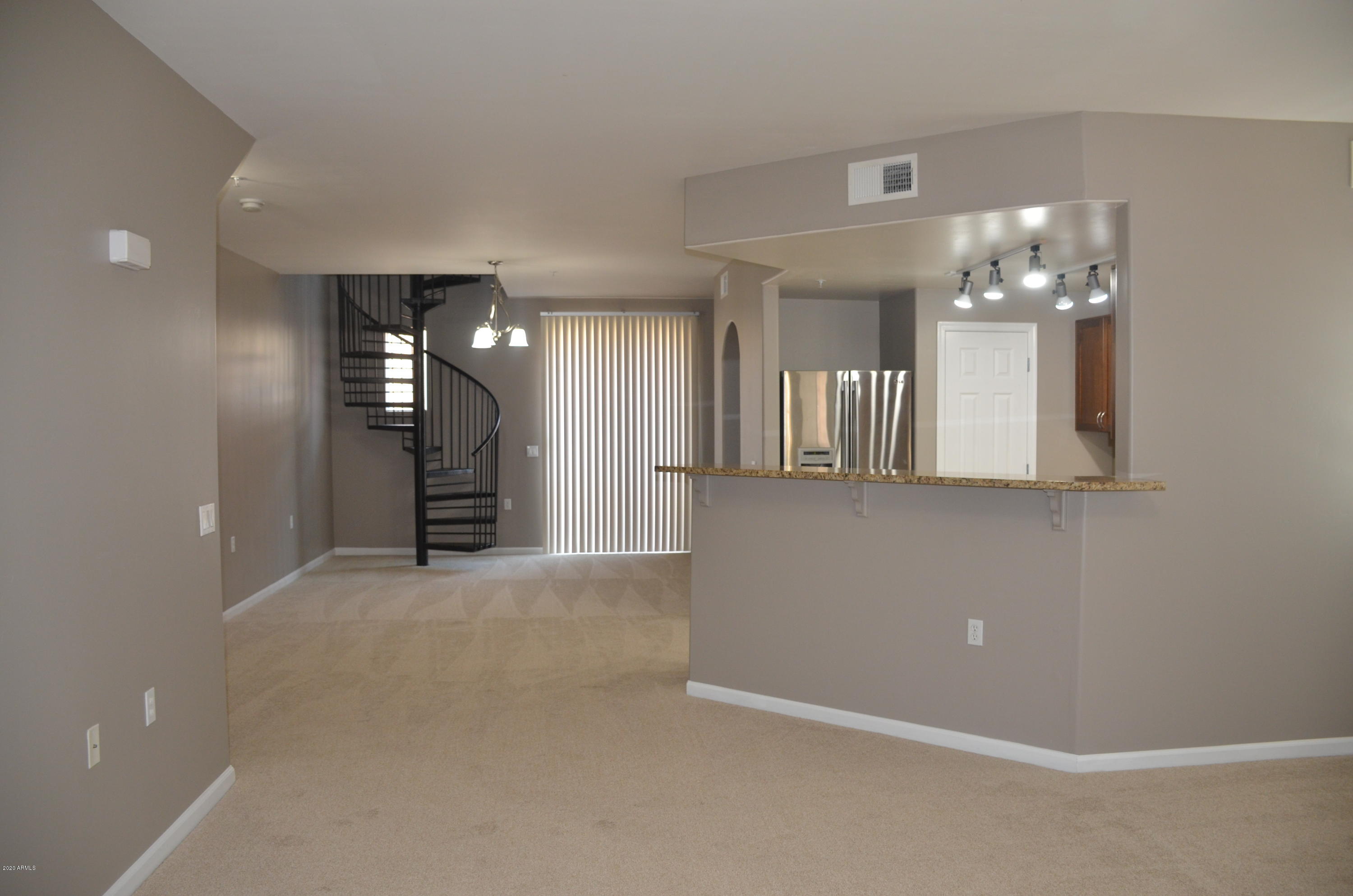 1920 East Bell Road, Unit 1124 Phoenix, AZ 85022 - Photo 9 of 37 DSC_7827