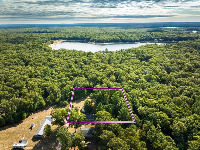 $225,000 | 8287 West Hollyhock Avenue, Baldwin, MI 49304