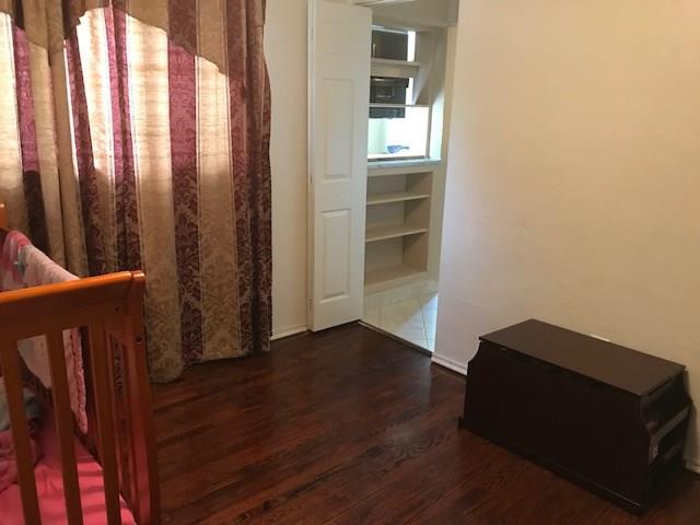 22 Seneca Road Pittsburgh, PA 15241 - Photo 16 of 24 3rd Bedroom or Den with hardwood floors