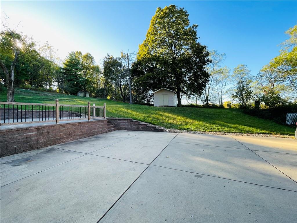 8149 Peebles Road Pittsburgh, PA 15237 - Photo 6 of 36 a view of a park