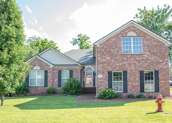 $546,695 | 8300 Trading Post Court, Nashville, TN 37221