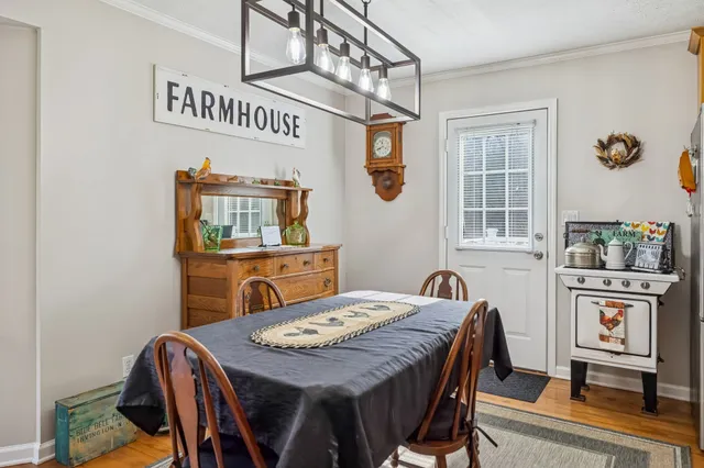 $454,900 | 237 Grant Highway, Gordonsville, TN 38563