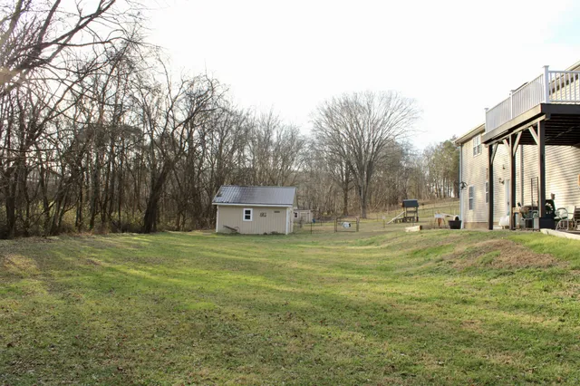 $454,900 | 237 Grant Highway, Gordonsville, TN 38563