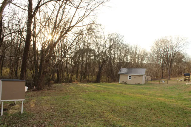 $454,900 | 237 Grant Highway, Gordonsville, TN 38563