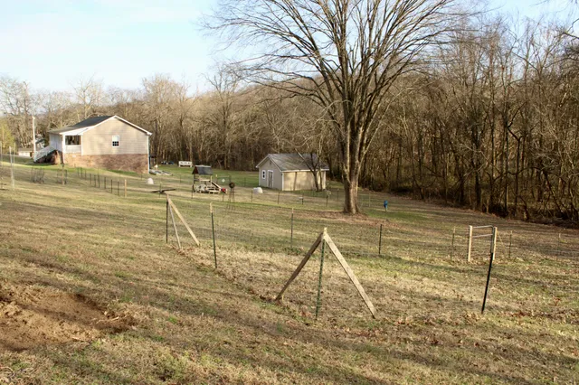 $454,900 | 237 Grant Highway, Gordonsville, TN 38563