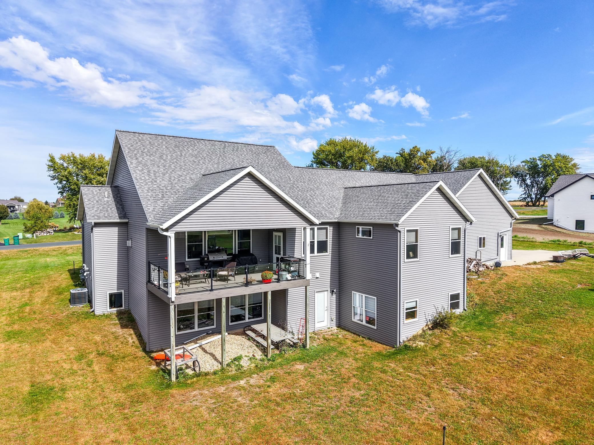 5892 Cambridge Hill Road Southeast Rochester, MN 55904 - Photo 9 of 96 Gallery Image 9