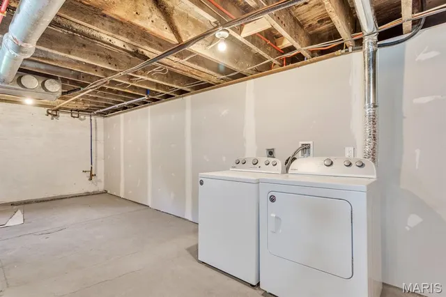 $398,000 | 5404 Nagel Avenue, St. Louis, MO 63109