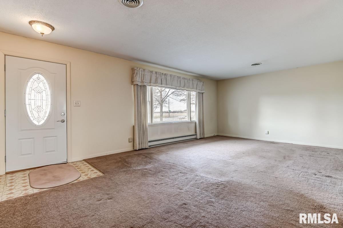 6 Lakewind Drive Springfield, IL 62703 - Photo 3 of 35 Gallery Image 3