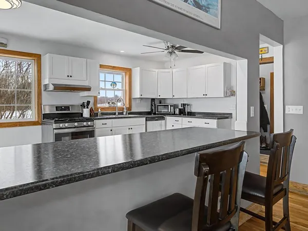 $679,000 | 802 Alburg Springs Road, Alburgh, VT 05440