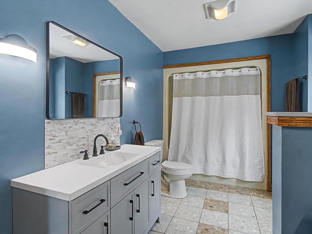 802 Alburg Springs Road Alburgh, VT 05440 - Photo 32 of 60