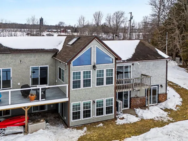 $679,000 | 802 Alburg Springs Road, Alburgh, VT 05440