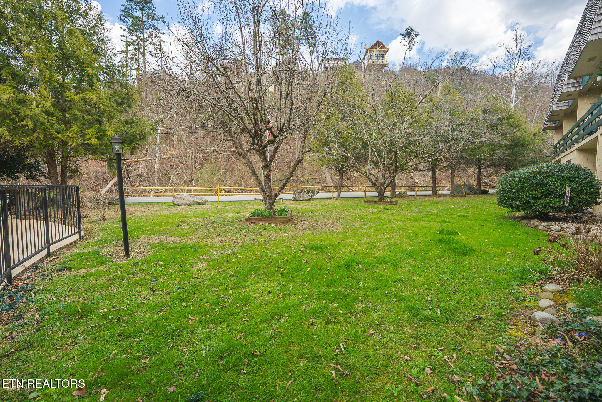 260 Roaring Fork Road, Unit 217 Gatlinburg, TN 37738 - Photo 11 of 51 DSC00006