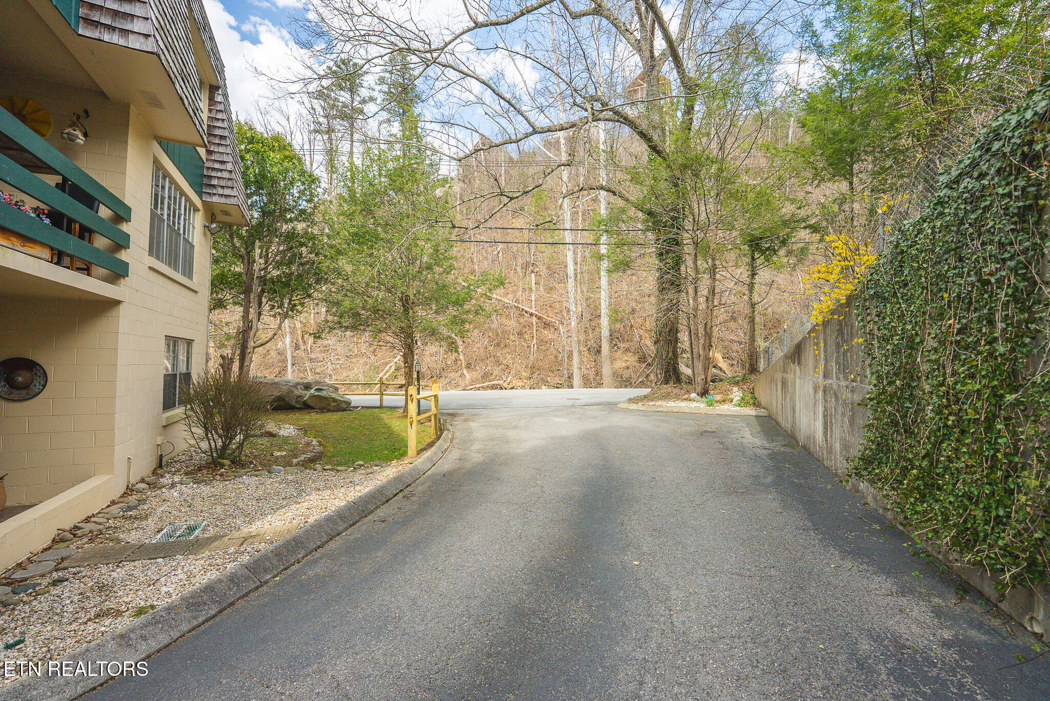 260 Roaring Fork Road, Unit 217 Gatlinburg, TN 37738 - Photo 14 of 51 DSC00013