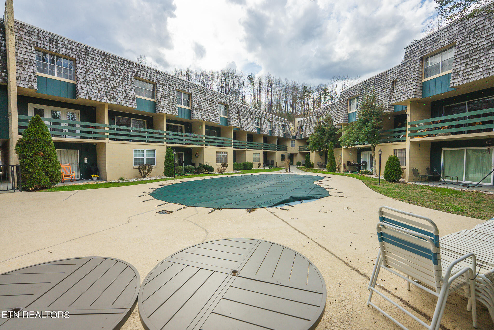 260 Roaring Fork Road, Unit 217 Gatlinburg, TN 37738 - Photo 3 of 51 DSC00010