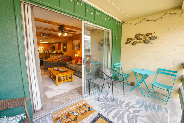 $279,900 | 260 Roaring Fork Road, Unit 217, Gatlinburg, TN 37738