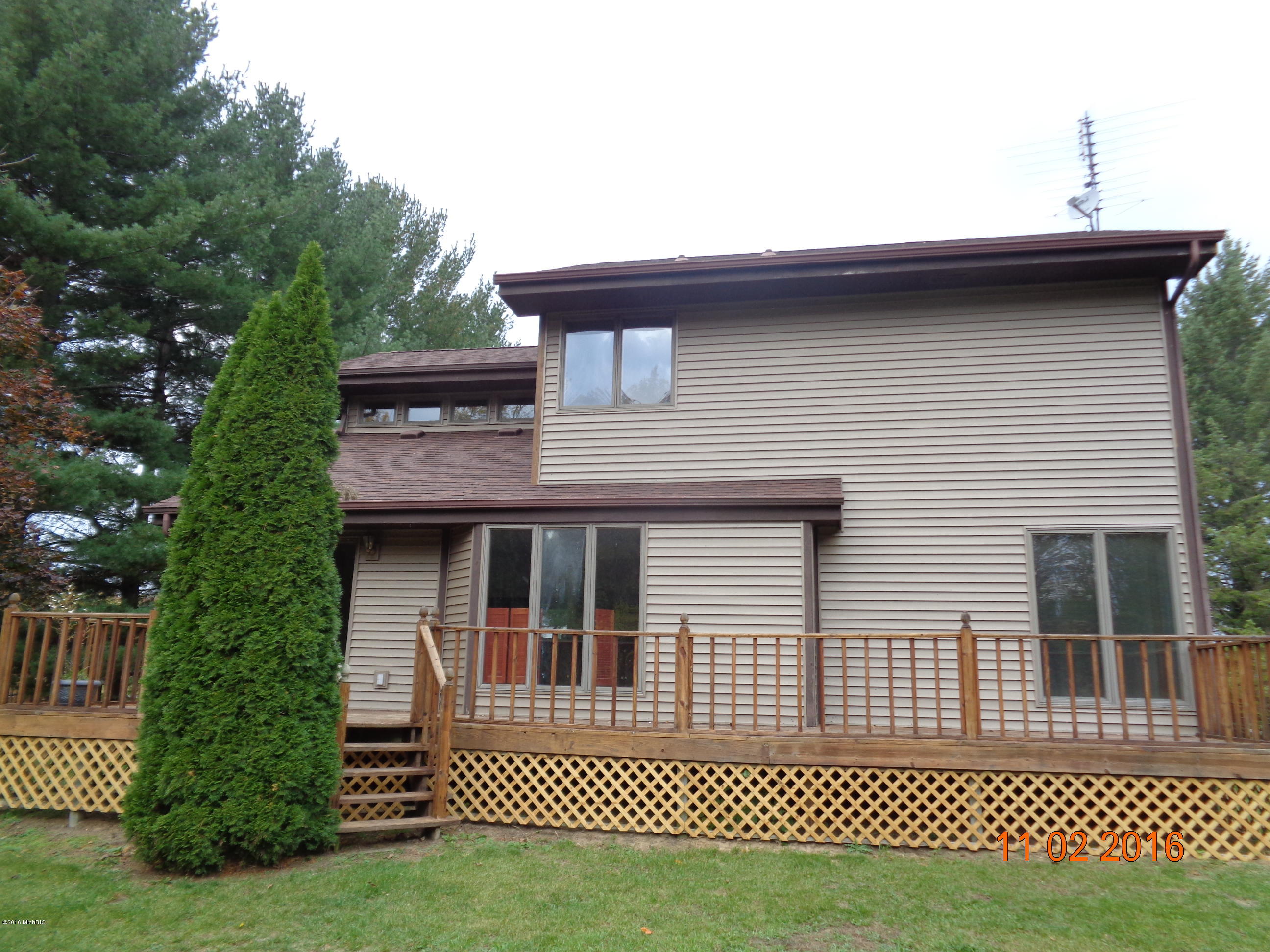 9935 Singer Lake Road Baroda, MI 49101 - Photo 15 of 29 DSC02588