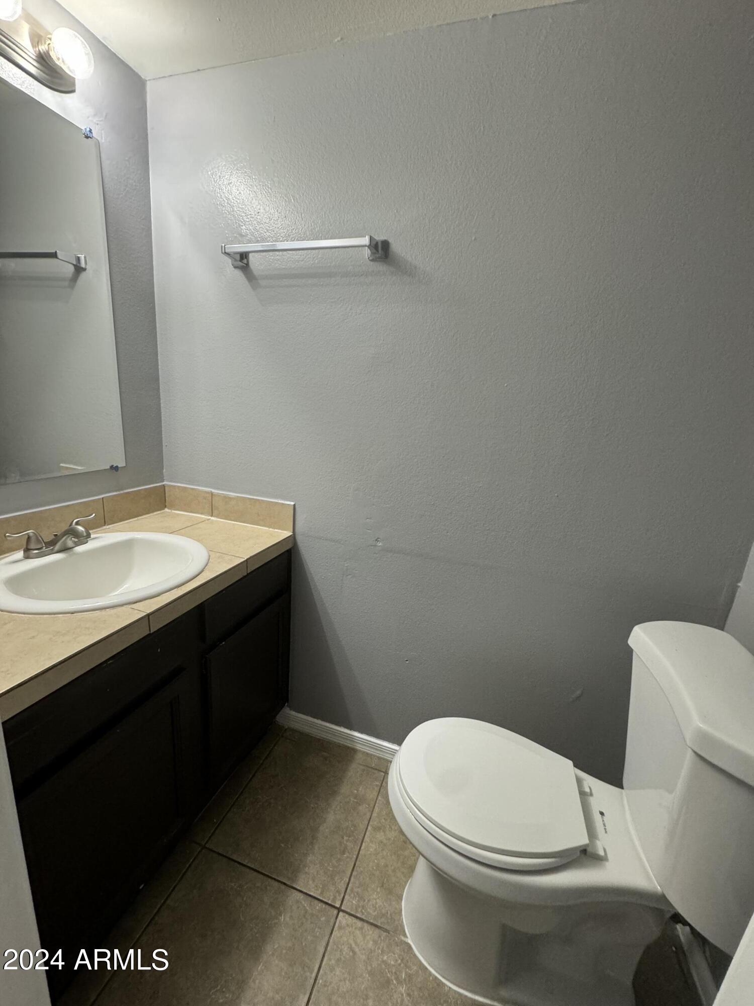 3605 West Bethany Home Road, Unit 15 Phoenix, AZ 85019 - Photo 6 of 13 IMG_6056