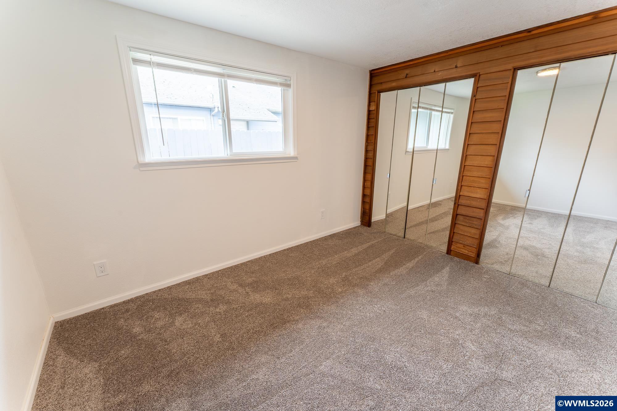 2025 Pine Street Florence, OR 97439 - Photo 13 of 27