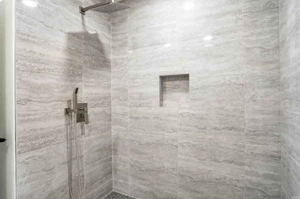 $509,900 | 6985 Starks Boulevard, Fort Wayne, IN 46816