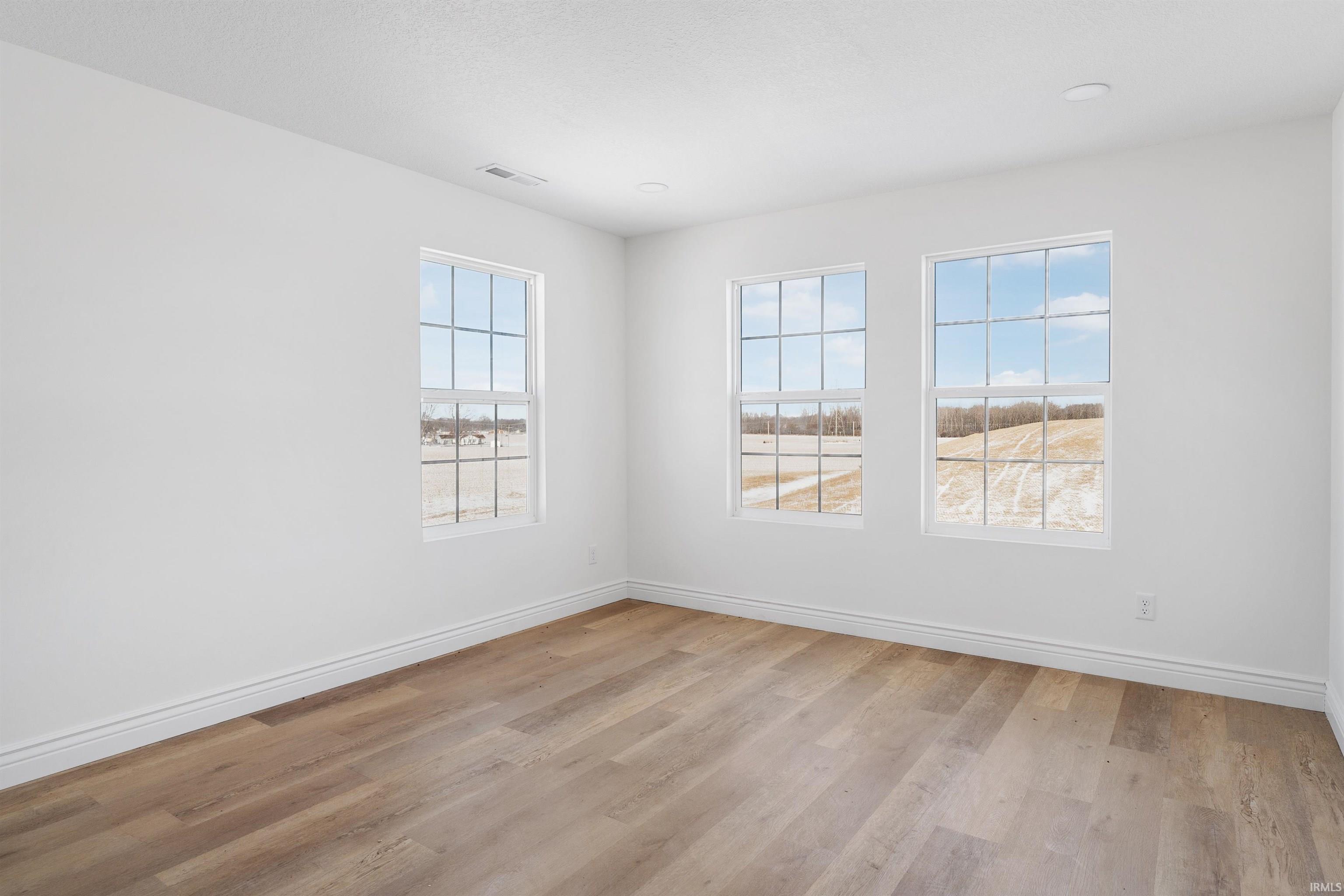 6985 Starks Boulevard Fort Wayne, IN 46816 - Photo 27 of 33