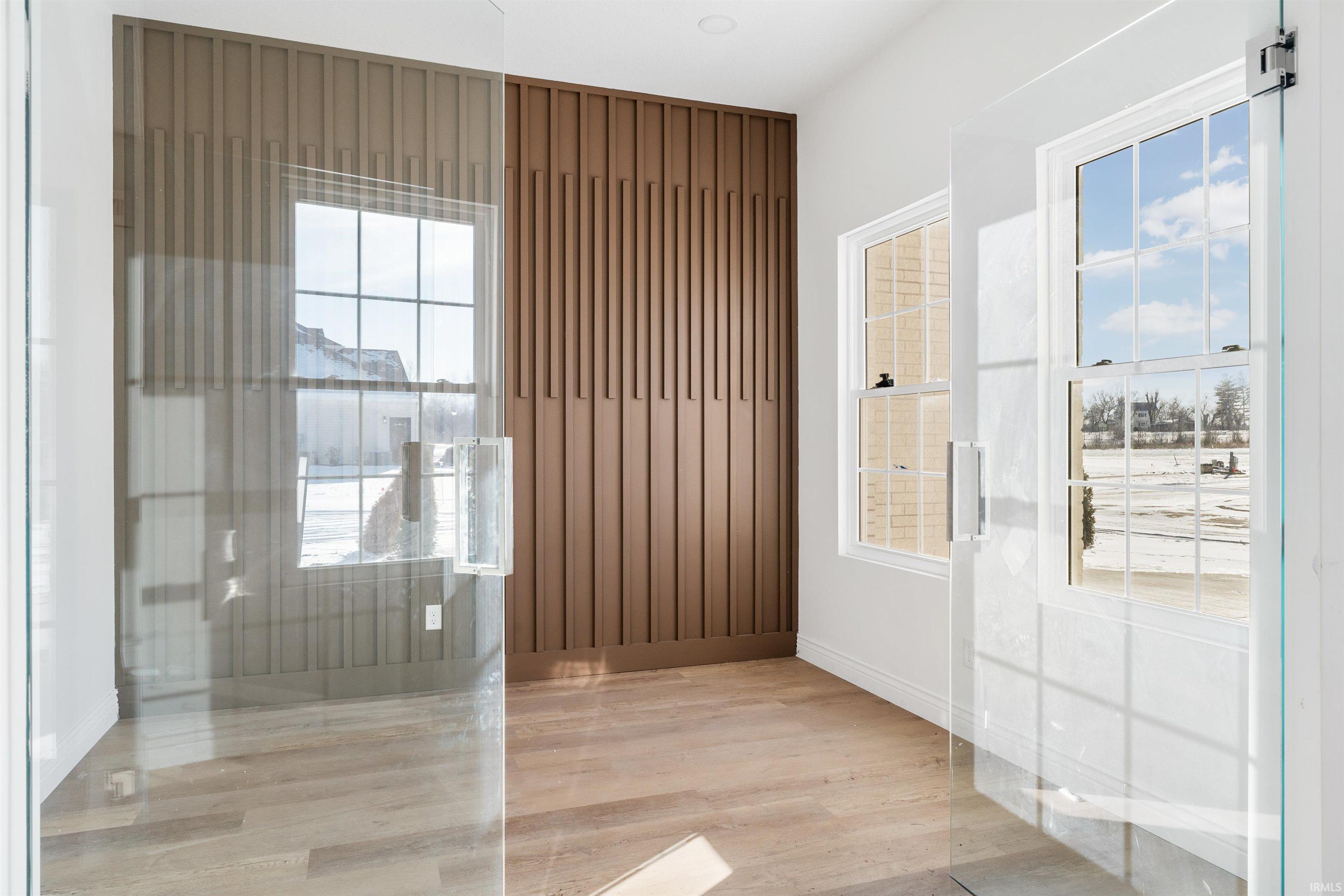 6985 Starks Boulevard Fort Wayne, IN 46816 - Photo 5 of 33