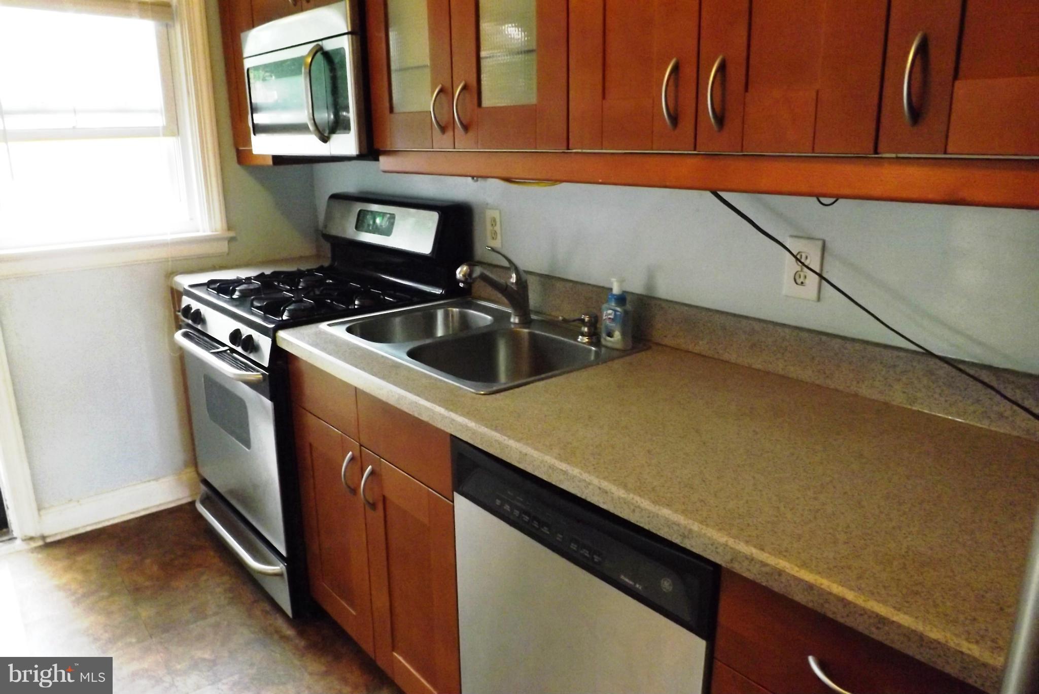 3818 Ednor Road Baltimore, MD 21218 - Photo 16 of 28 Kitchen