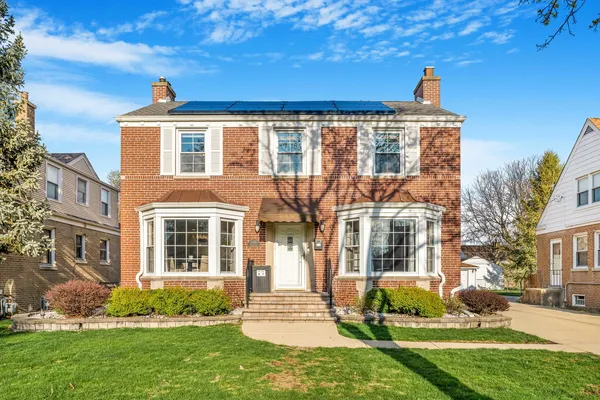 $499,999 | 1907 Portsmouth Avenue, Westchester, IL 60154