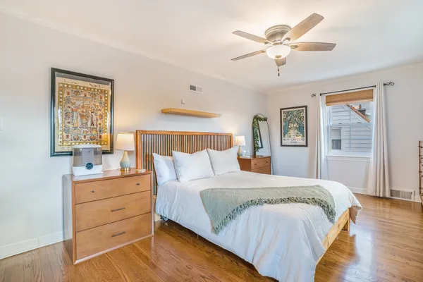 $499,999 | 1907 Portsmouth Avenue, Westchester, IL 60154