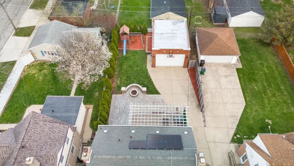 $499,999 | 1907 Portsmouth Avenue, Westchester, IL 60154