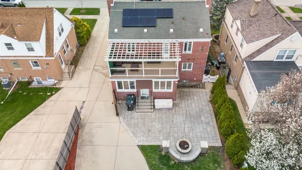 $499,999 | 1907 Portsmouth Avenue, Westchester, IL 60154