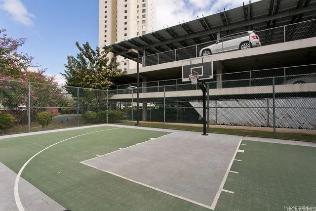 a view of a tennis court