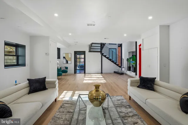 $6,499,000 | 2220 Q Street Northwest, Washington, DC 20008