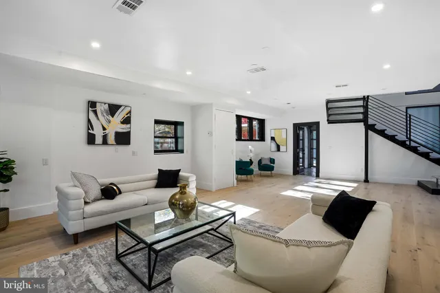 $6,499,000 | 2220 Q Street Northwest, Washington, DC 20008